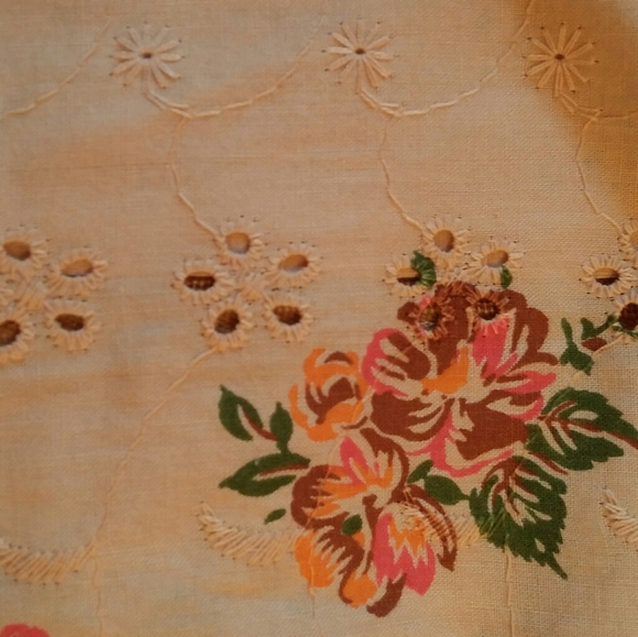 Gifted BOHO floral midi dress peach, with Free scarf and belt - Picture 9 of 10